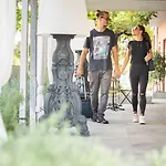 Abc Hotel
